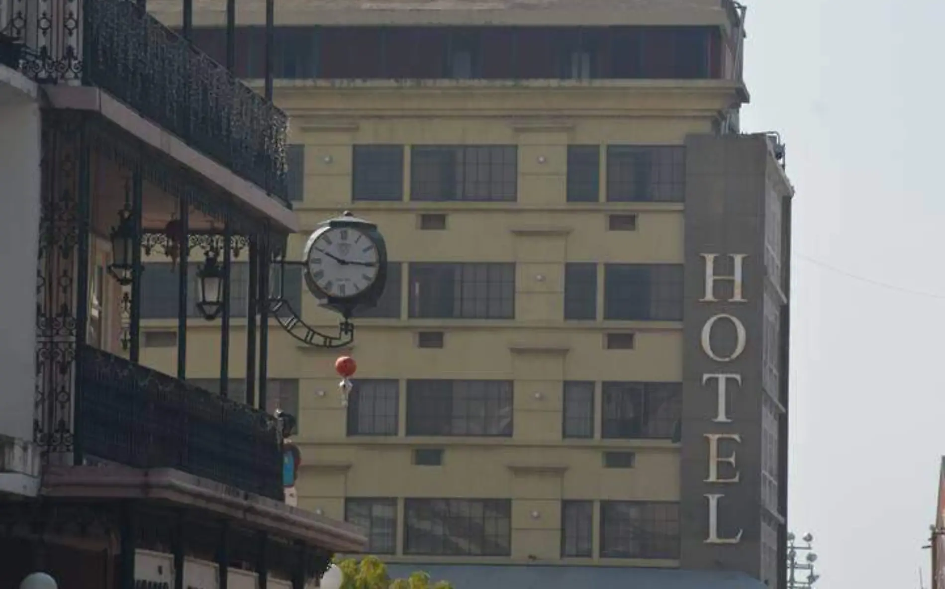 En la joyería de Casa Moral permanece uno de los relojes más antiguos de la ciudad